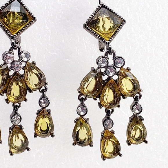 Pretty Peridot and Clear Rhinestones Chandelier Dangle Earrings 2.2" - Picture 3 of 6
